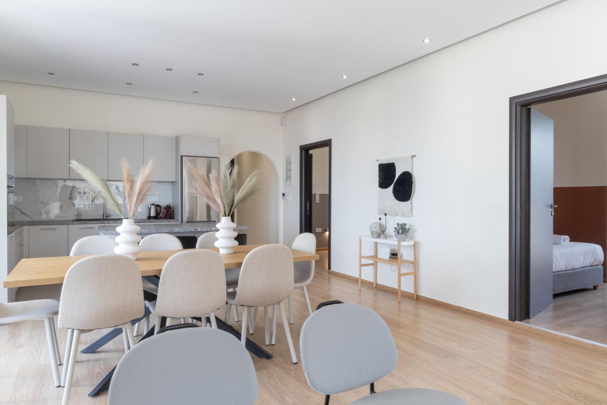 אתונה Luxurious 3-Bedroom Seaside Retreat Fully Renovated In 2025 מראה חיצוני תמונה