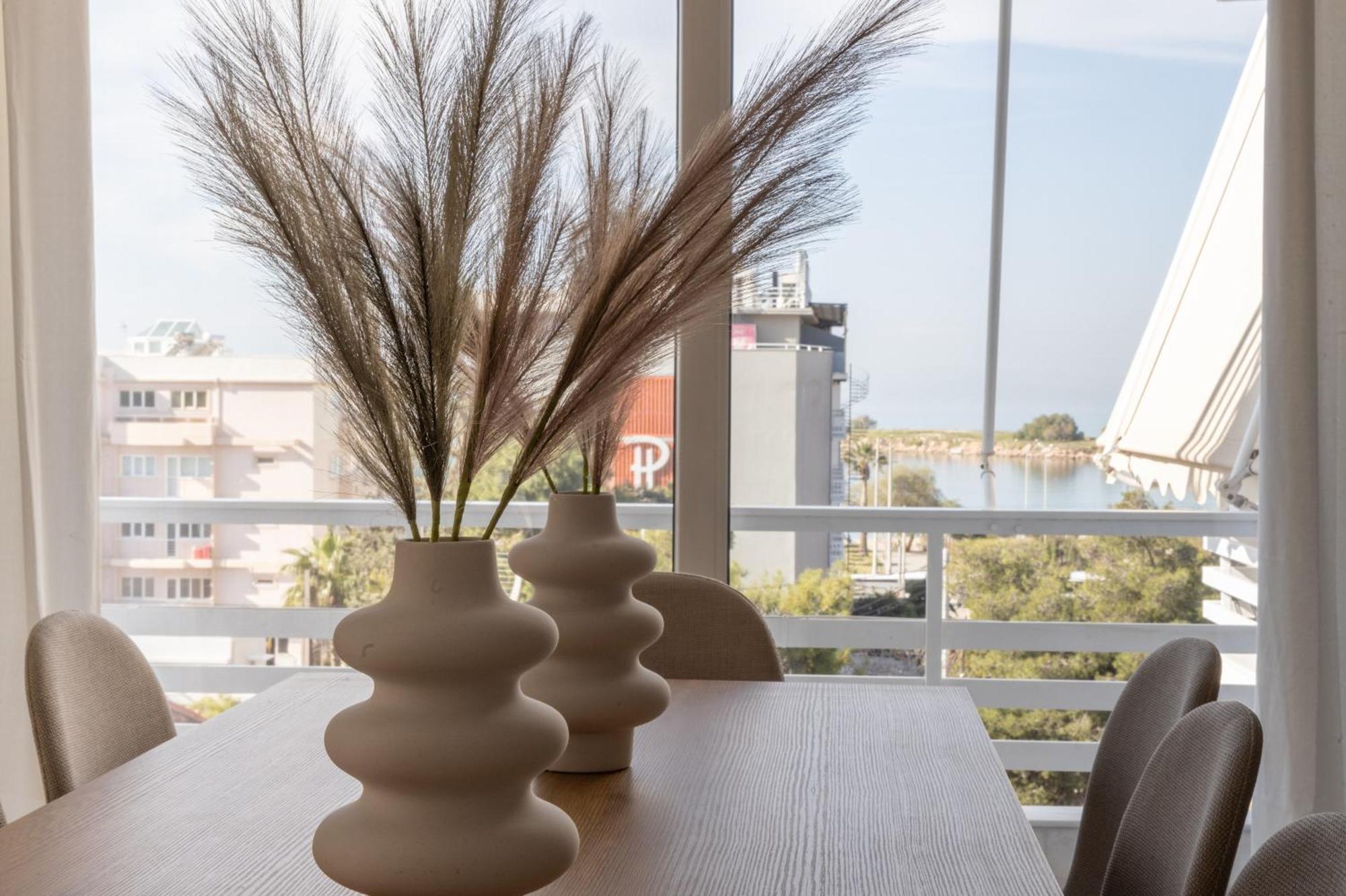 אתונה Luxurious 3-Bedroom Seaside Retreat Fully Renovated In 2025 מראה חיצוני תמונה